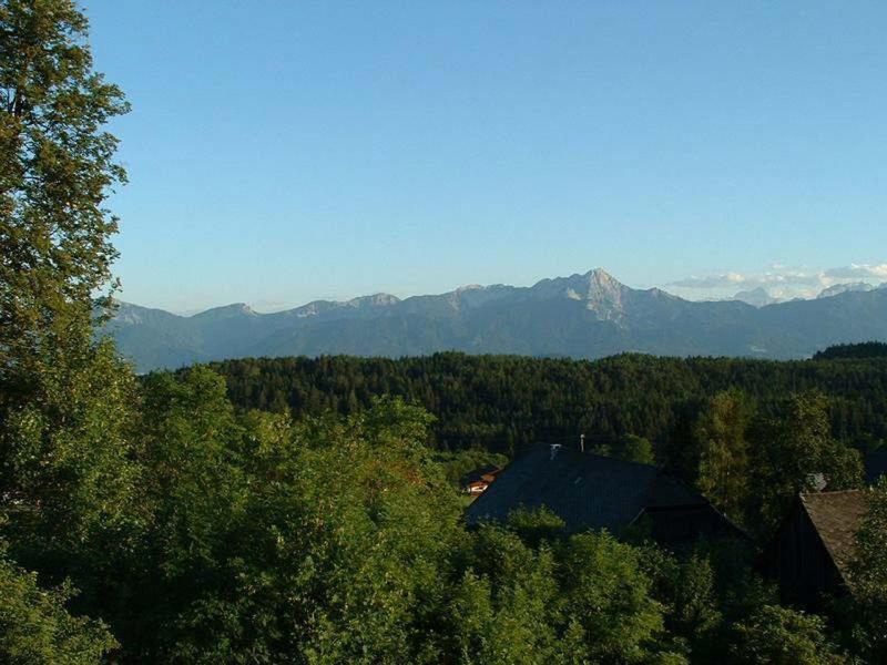 Gaestehaus Groeblacher Köstenberg エクステリア 写真