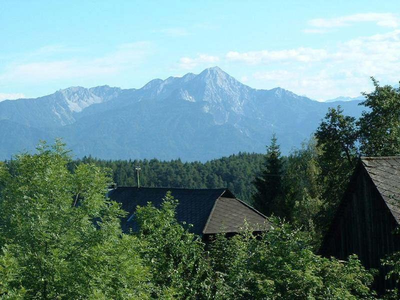 Gaestehaus Groeblacher Köstenberg エクステリア 写真